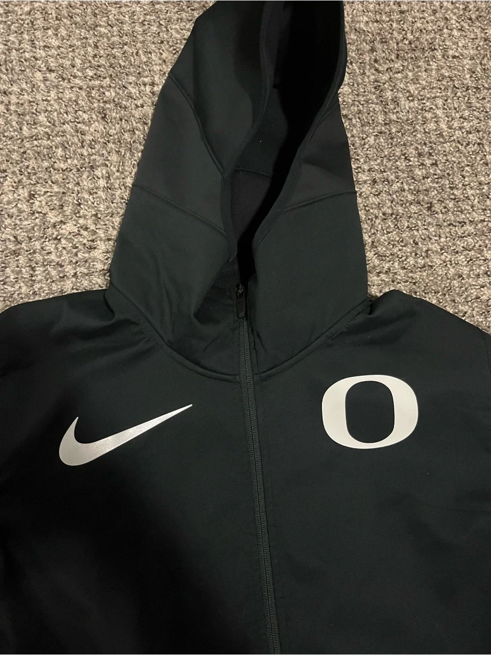Nike lightweight hooded